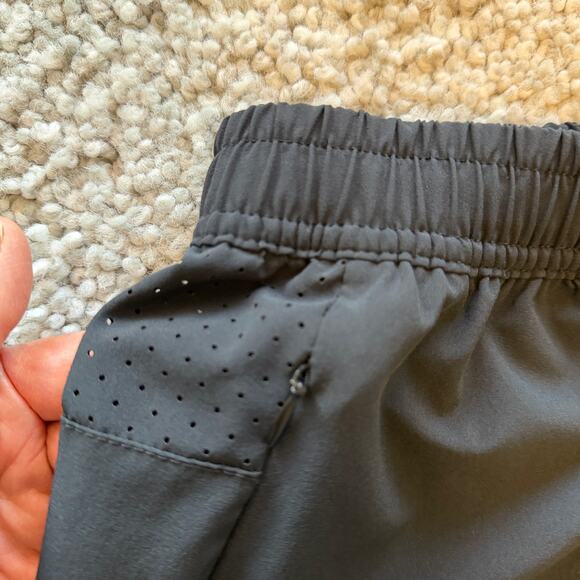 Men's YoungLA GymShorts L, NWT, Black - Picture 4 of 6